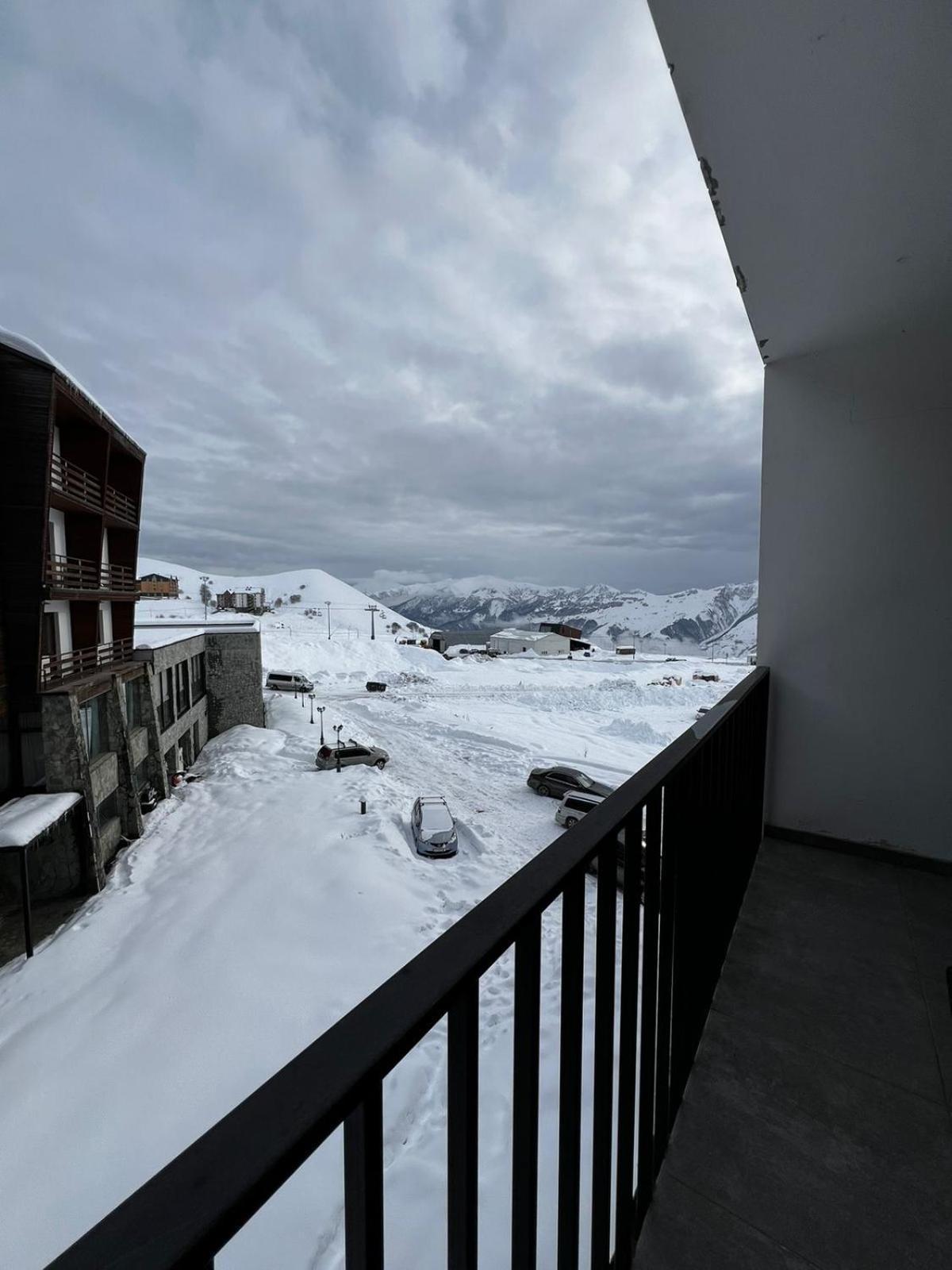 Rezi's Apartment Vista Gudauri Exterior foto